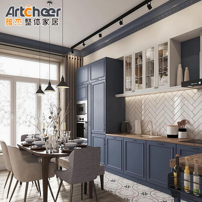 comprar Armário de cozinha modular com alças de ouro e design seccional azul escuro em material de compensado fabricação em linha