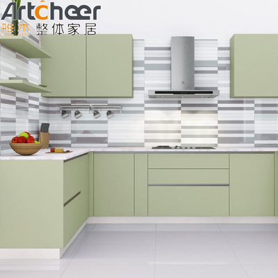 comprar Armário de cozinha em forma de U direto com carcaça de compensado e tratamento de superfície do painel de porta de laca fabricação em linha