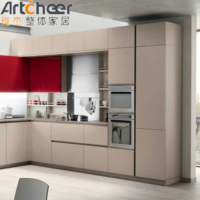comprar Armários de cozinha de cores personalizadas de madeira maciça montam design laminado Vantage na feira fabricação em linha