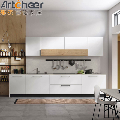 comprar Armários de cozinha modernos com armazenamento de prateleira e design de melamina de madeira de grau E0 fabricação em linha