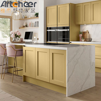 comprar Material de porta de placas de melamina pedra Ilhas de cozinha personalizadas Mesa com armazenamento fabricação em linha