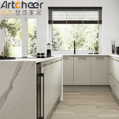 comprar Cor Personalizada Casa Inteligente Plywood Armário Modular Madeira PVC Modern Design Caixa Deslizante Cesto Cozinha Armário de Despensa fabricação em linha