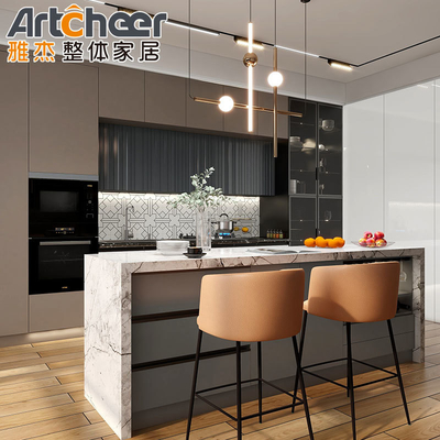 comprar Design residencial Painel de porta de madeira maciça Tratamento de superfície Armários de cozinha tradicionais fabricação em linha