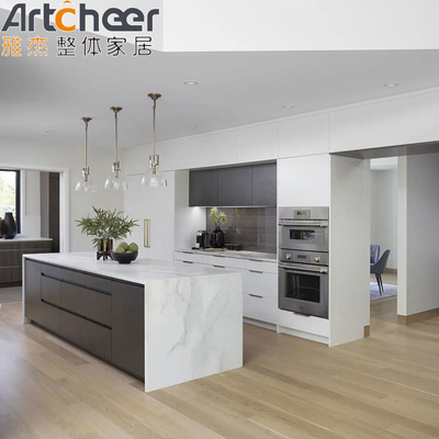 comprar Material de madeira compensada e design moderno A combinação perfeita para armários de cozinha de villa fabricação em linha