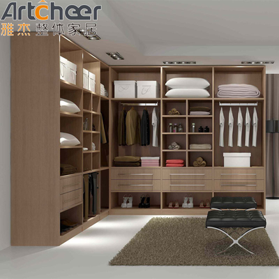 comprar Embalagem de correio e armários modernos e armário organizador para armário de quarto de tamanho personalizado fabricação em linha