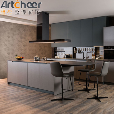 comprar Armários de cozinha pretos modernos preparados para montar móveis de madeira com design livre fabricação em linha