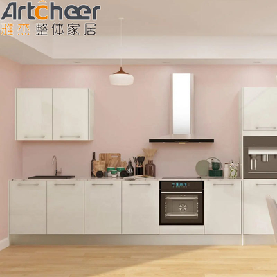 comprar Painel de porta de madeira maciça de estilo britânico acabamento de laca de alto brilho Mini armários de cozinha de forma I fabricação em linha