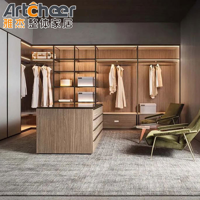 comprar Mobiliário de quarto estilo de design moderno Alumínio Quadro Capa de prateleira de vidro para armário fabricação em linha