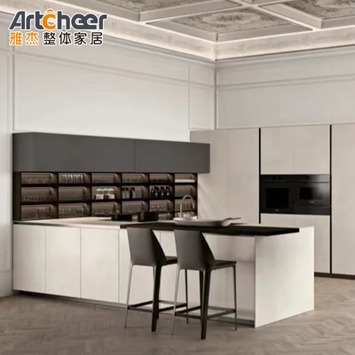 comprar Armários de base Armário de cozinha com estilo italiano Ilha e Quartz Stone Table Top fabricação em linha