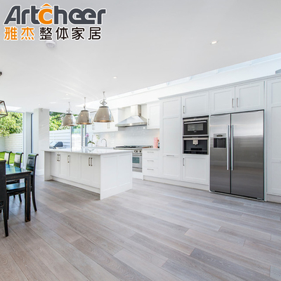 Armários de cozinha usados gratuitamente com luzes LED debaixo do armário e design de armazenamento modular