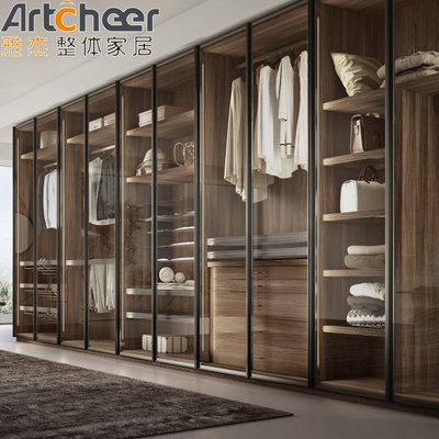 Desenho do quarto andar no armário armário com design moderno e moldura de alumínio porta de vidro